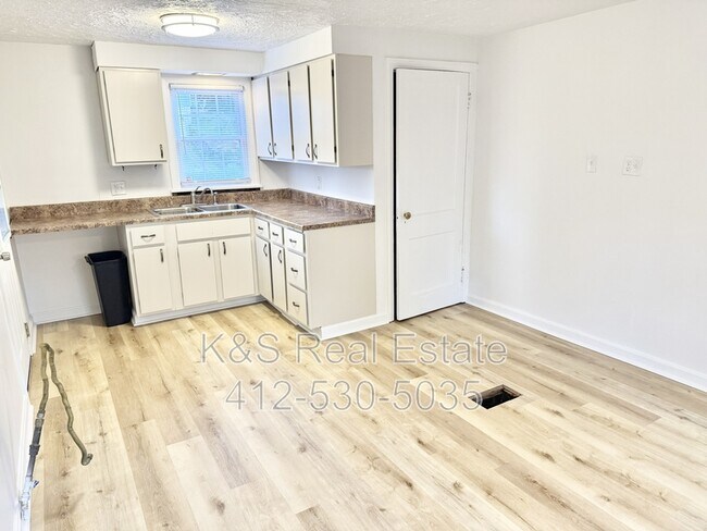 Building Photo - 2125 Wesley St