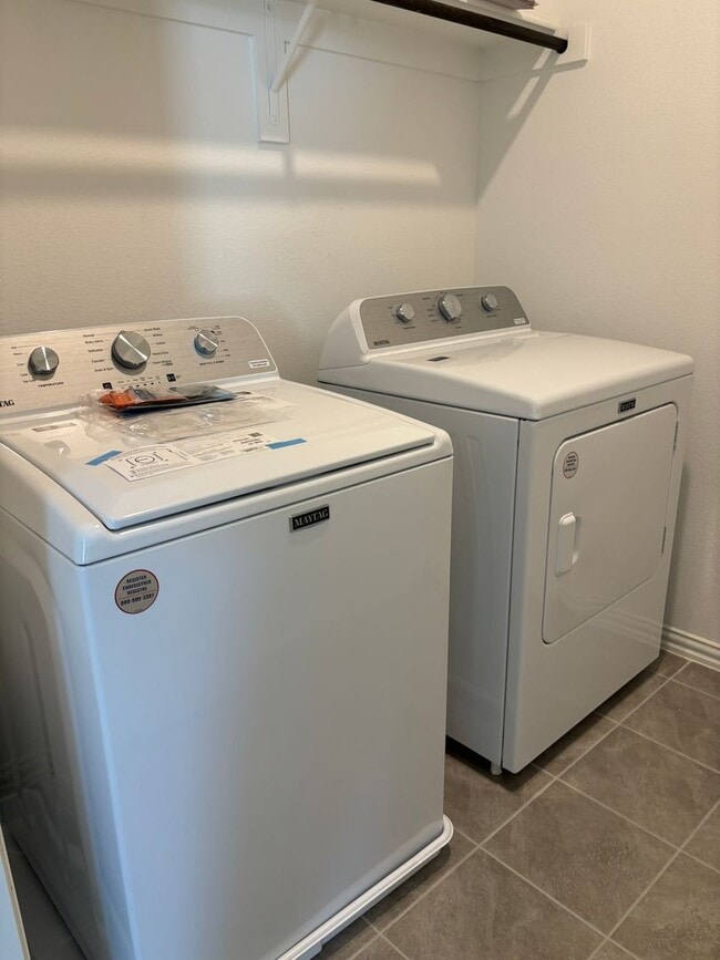 Building Photo - 4500 Ward St