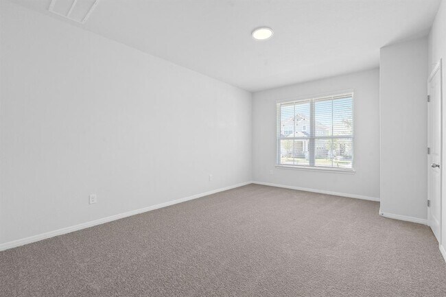 Building Photo - 6349 Marsh Ln