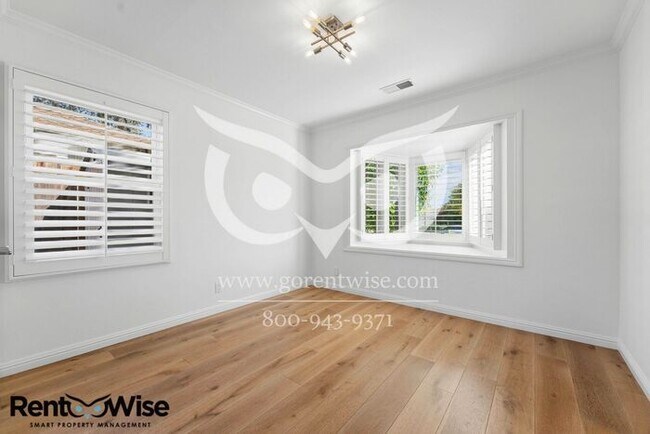 Building Photo - Short term lease only