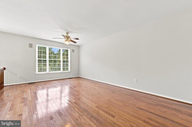 Building Photo - 6147 Early Autumn Dr
