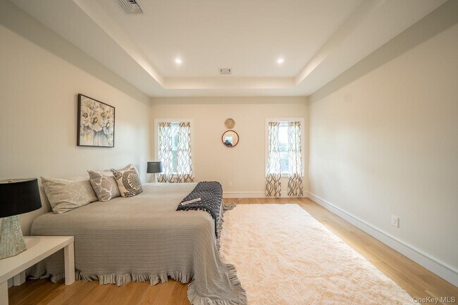 Building Photo - 60 Ramble Ln