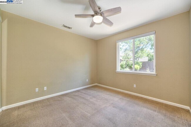Building Photo - 1207 Villagio Dr