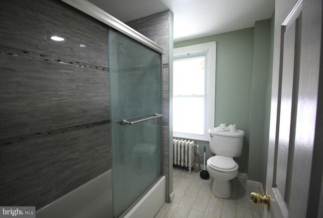 Building Photo - 417 Elmer St