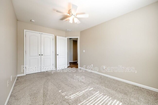 Building Photo - 3000 Sewee Ln