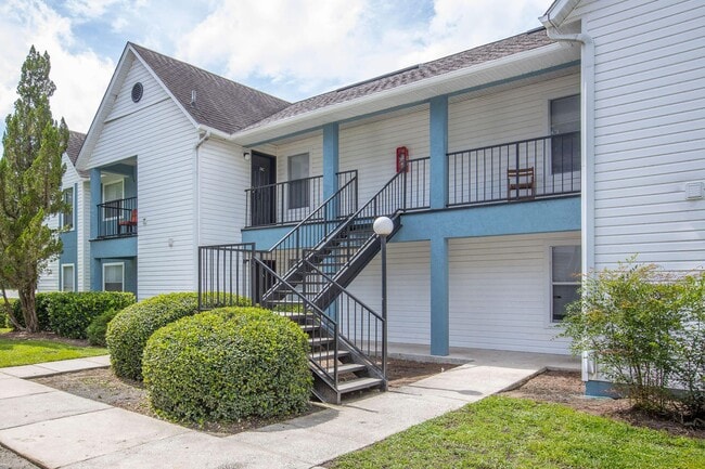 Building Photo - The Henry Richmond Hill