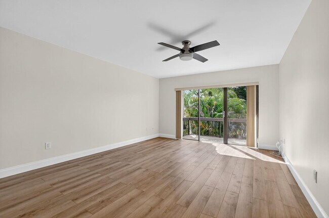 Building Photo - 21476 Juego Cir