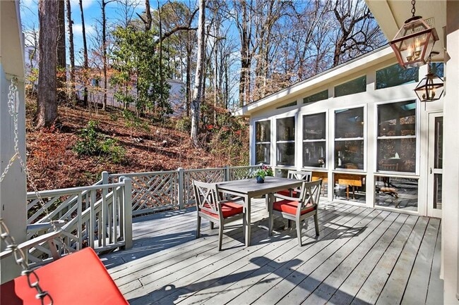 Building Photo - 3642 Mayfair Rd NE