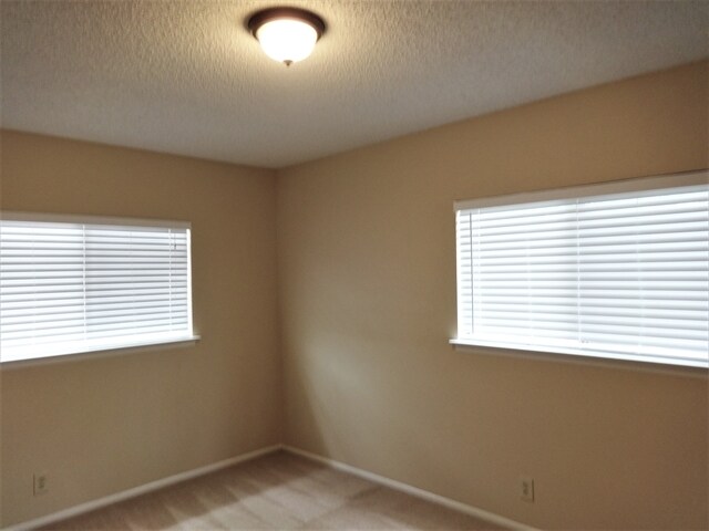 Building Photo - 7659 Chatsworth