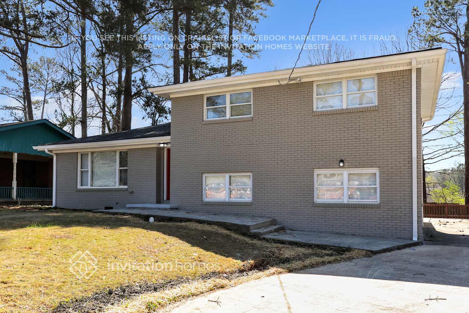 Building Photo - 3478 Lenardo Dr SW