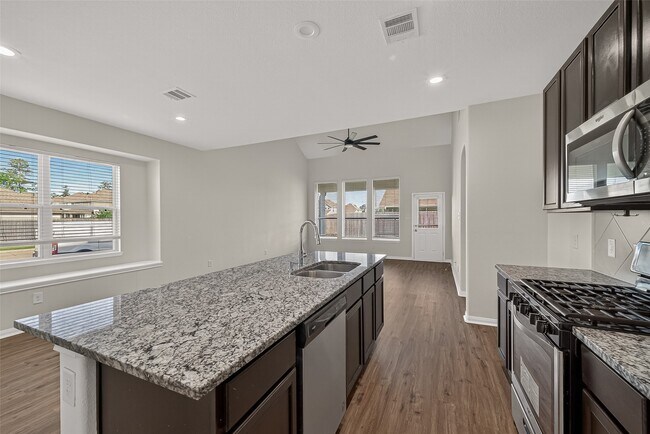 Building Photo - 3503 Cannon Dr