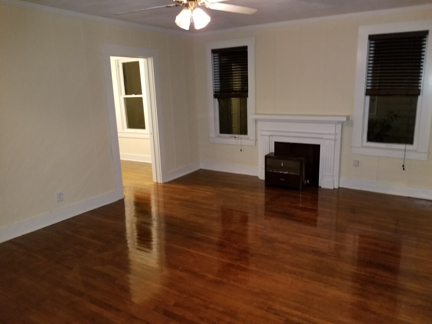 Building Photo - 922 Howard St