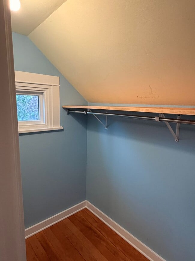 Building Photo - ROJAS