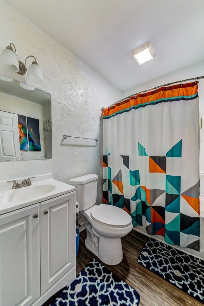 Building Photo - 20 Marne Way