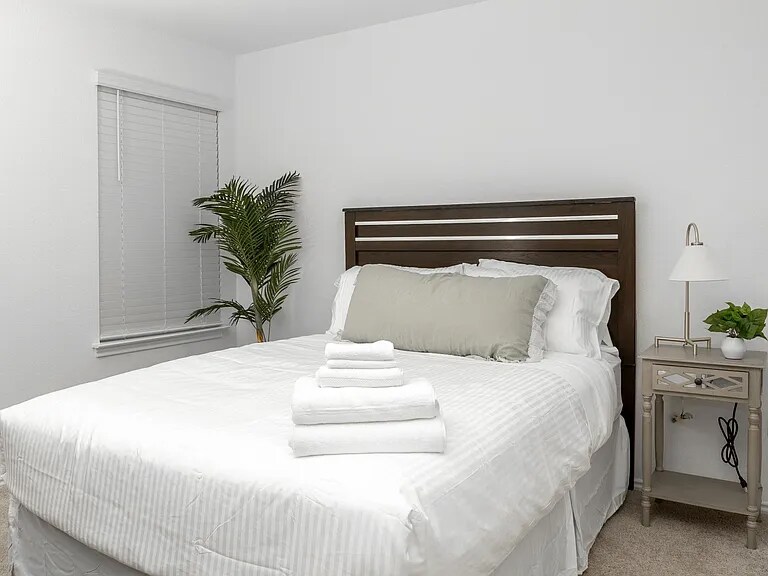 Building Photo - 3840 Casoria Ln