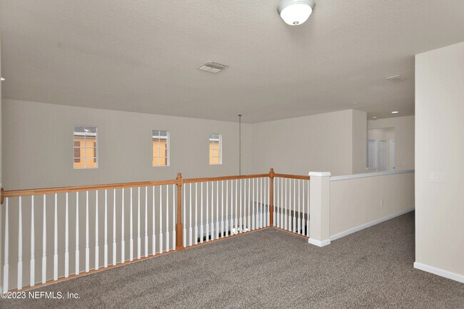 Building Photo - 14046 Saddlehill Ct
