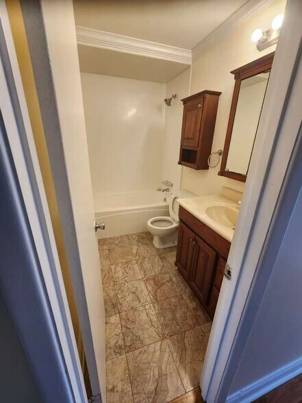 Building Photo - 3729 Bunker Hill Dr