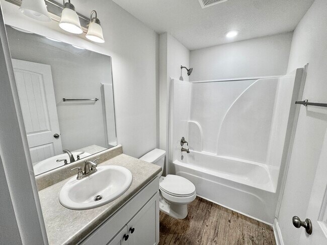 Building Photo - 8437 Grayce Dr