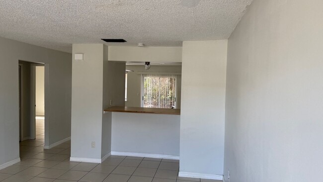 Building Photo - Two bedroom one bathroom, one car garage