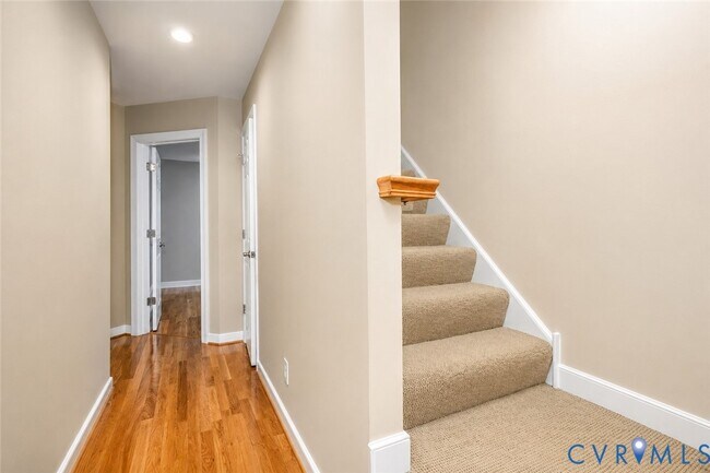 Building Photo - 11320 Sadler Oaks Dr