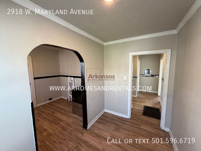 Building Photo - 2918 Maryland Ave