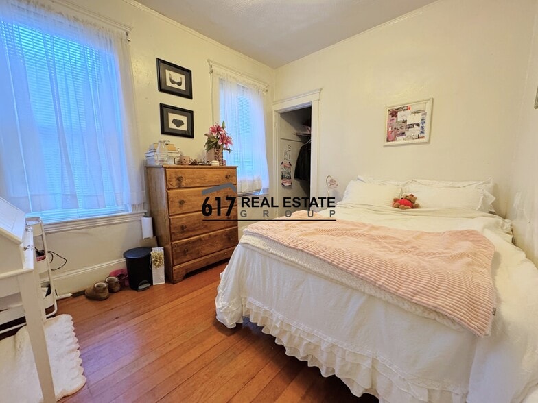 Building Photo - 7 Gardner Terrace