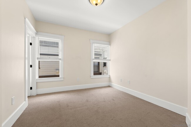 Building Photo - 2257 2nd Ave