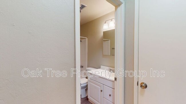 Building Photo - 1826 Cordoba St