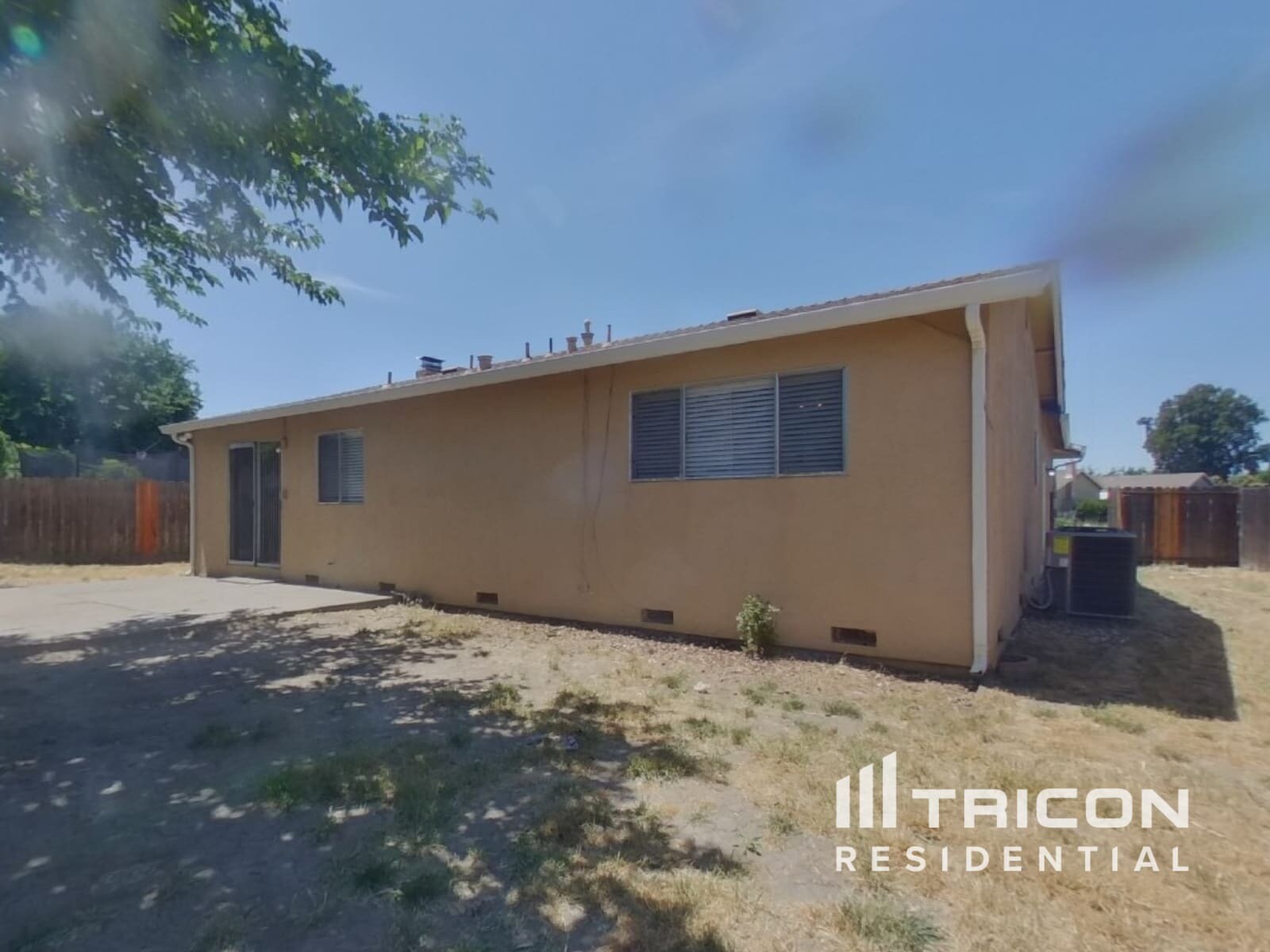 Building Photo - 831 Spoonbill Ln