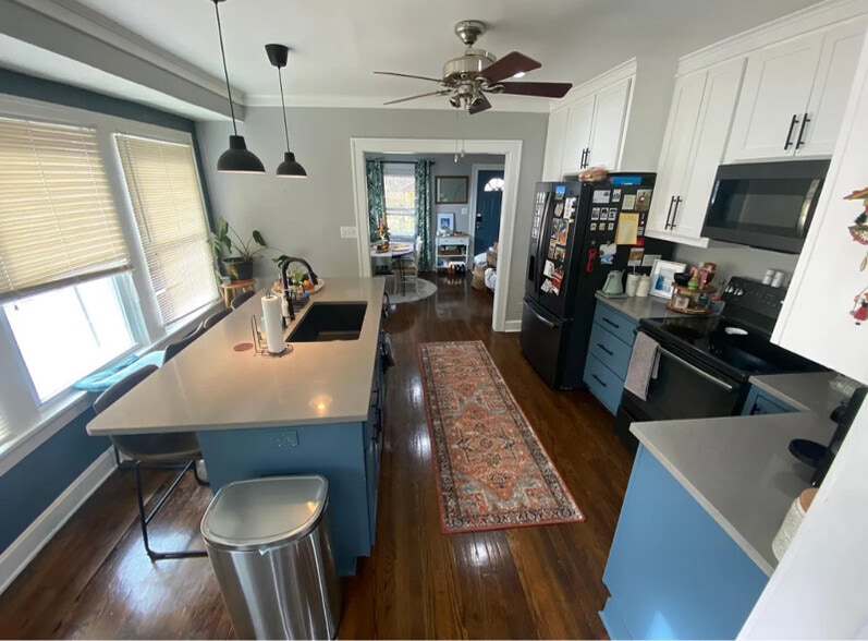 Building Photo - 4319 Adams St