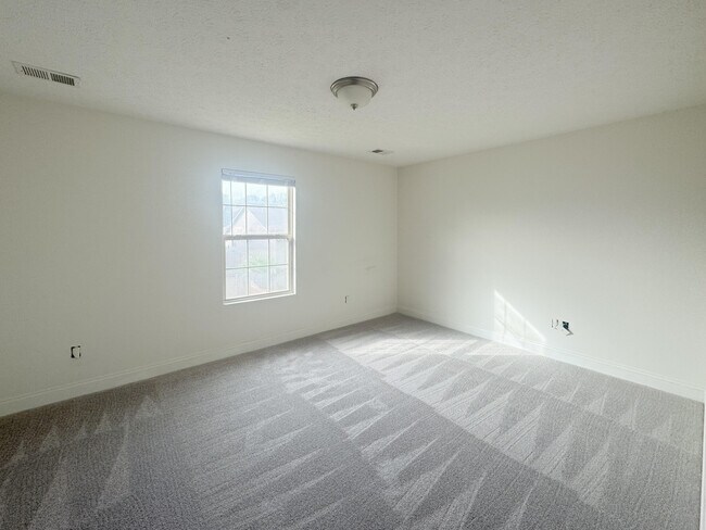 Building Photo - 2529 Moray Pl