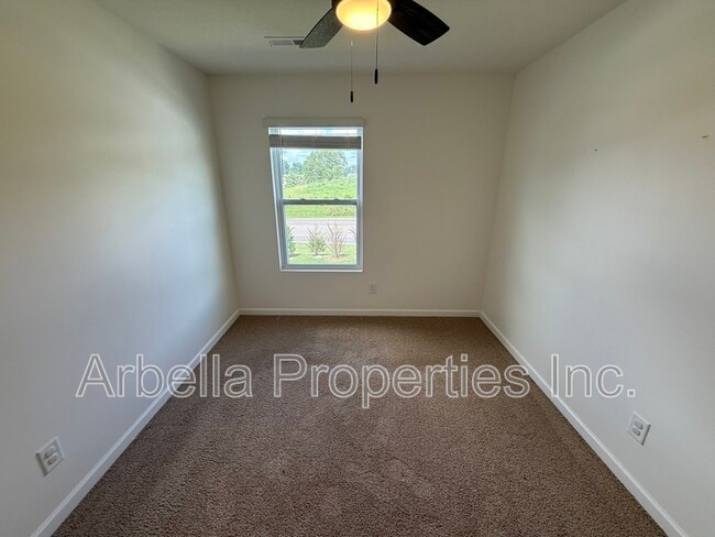 Building Photo - 30 Moon Rock Ct