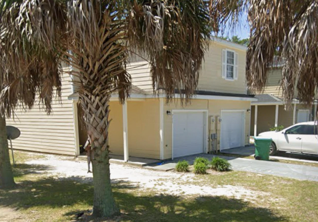 Primary Photo - 711 Layton Dr