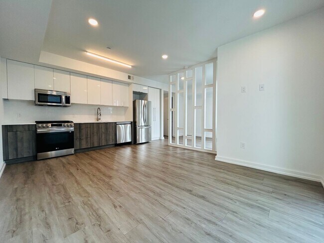 Interior Photo - Nova on the Park