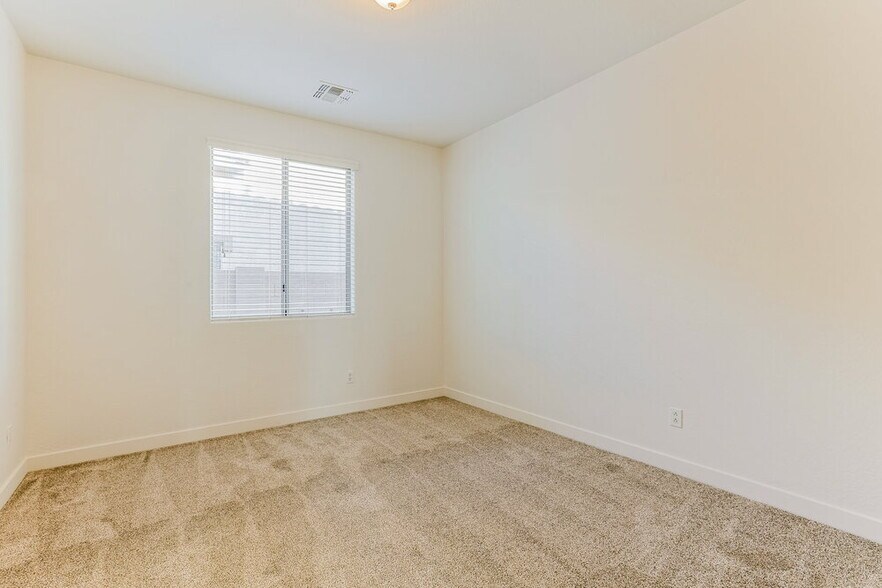 Building Photo - 11050 E Segura Ave