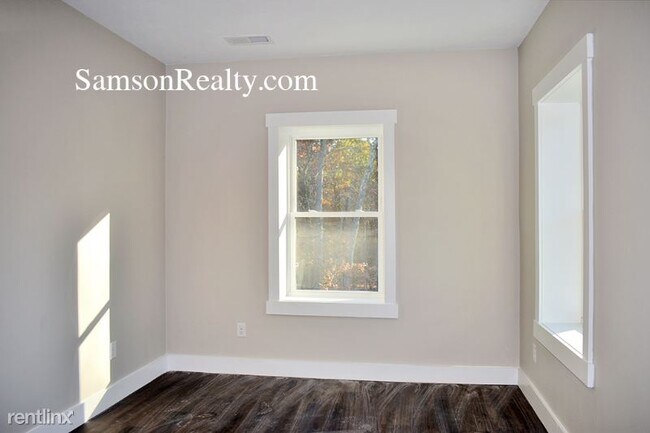 Building Photo - 3 br, 2.5 bath Condo - 1 Charlies Way