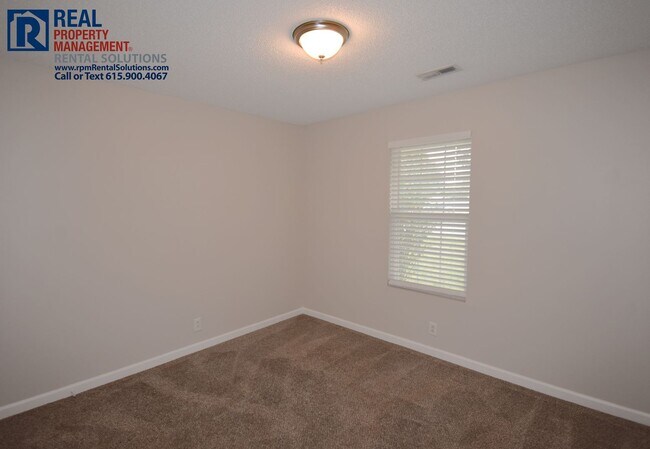 Building Photo - Adorable 3BD 2BA in north Murfreesboro w/ ...