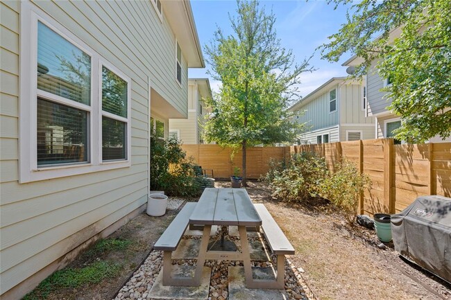 Building Photo - 7402 Rook St