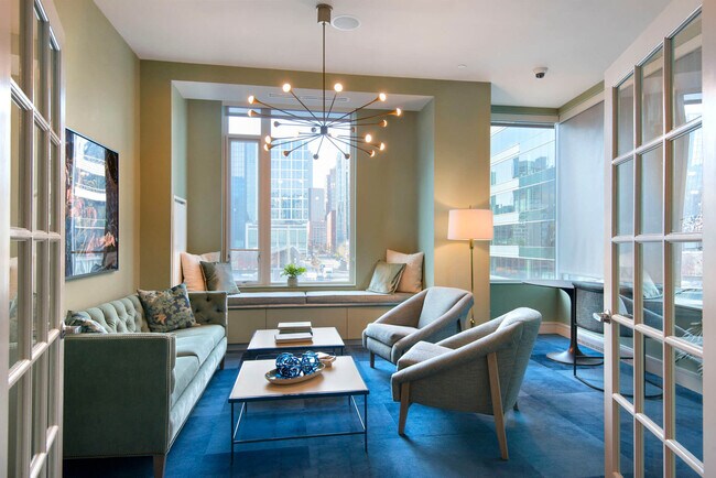Building Photo - 125 Seaport Blvd