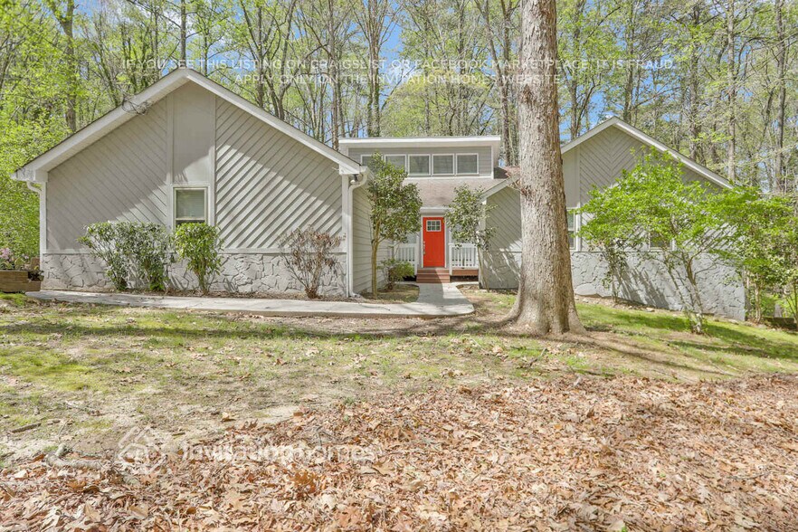 Building Photo - 431 Cricket Hill Trail