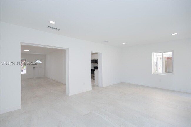 Building Photo - 2675 SW 24th Ter