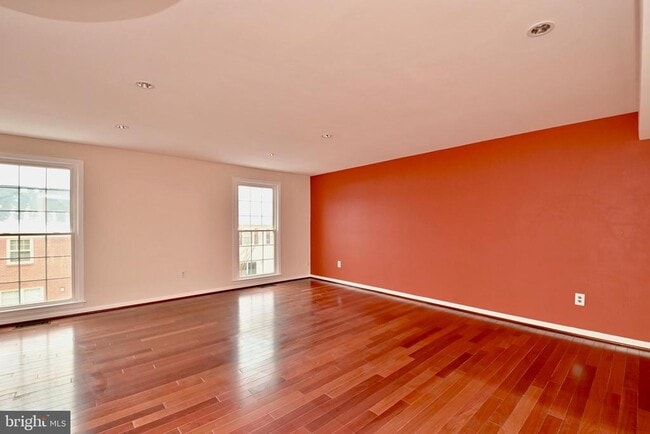 Building Photo - 2481 Windbreak Dr