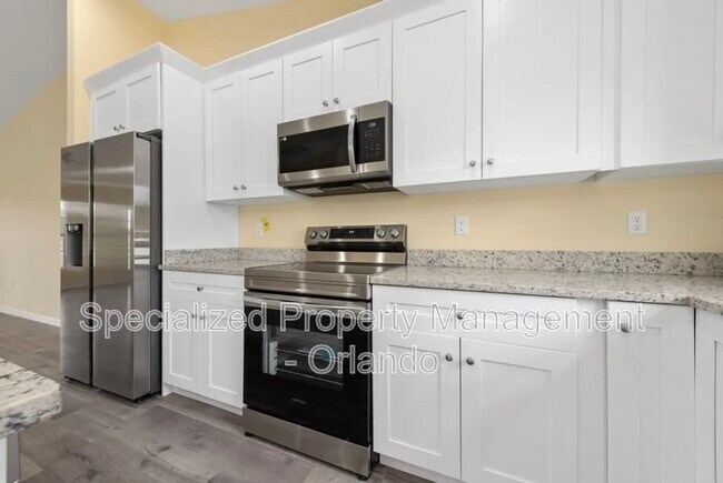 Building Photo - 4451 SW 170th Street Rd