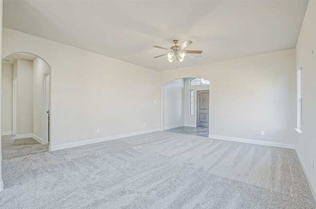 Building Photo - 7819 Cypress Dr