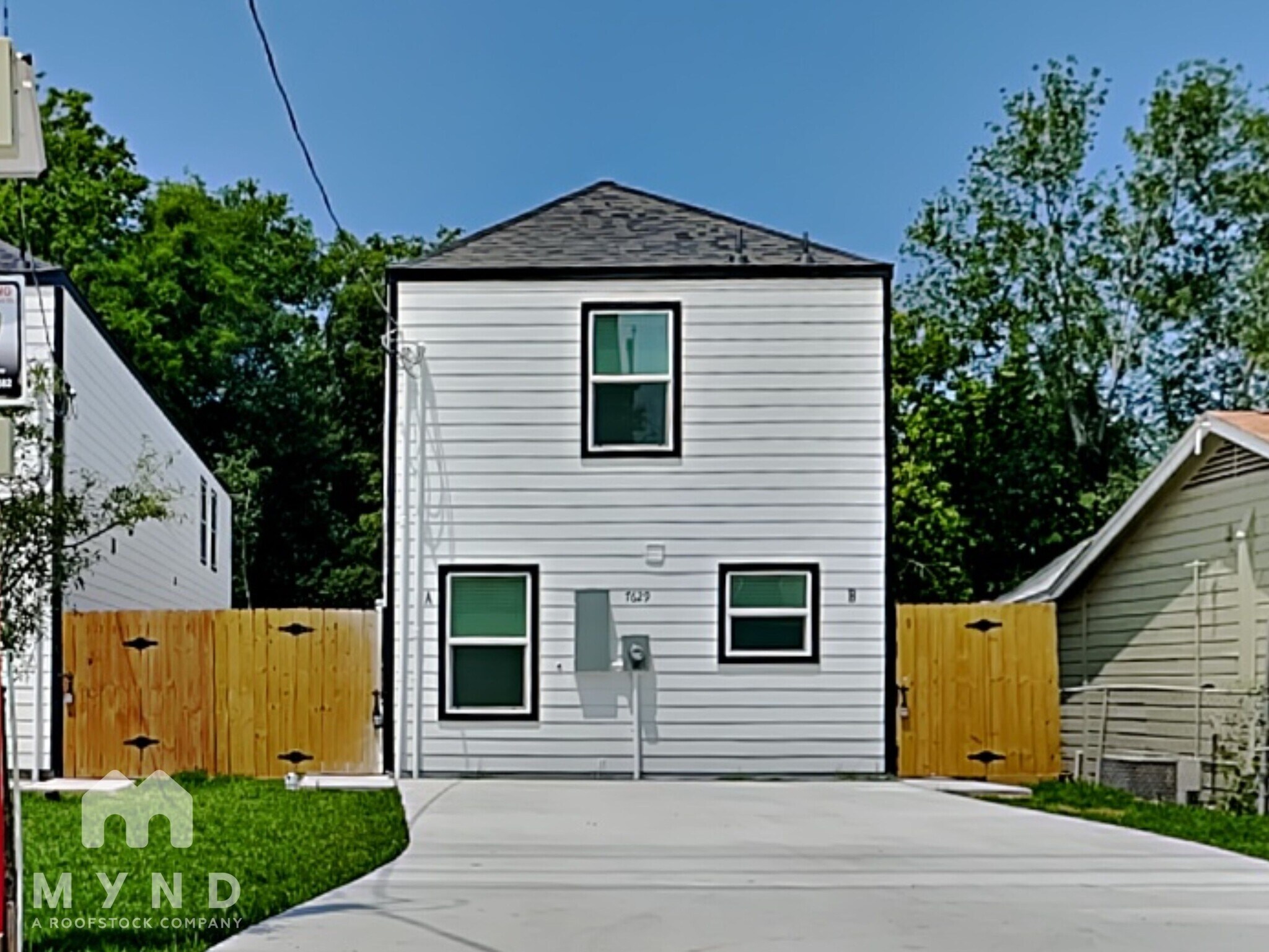 Building Photo - 7629 Sundown Dr
