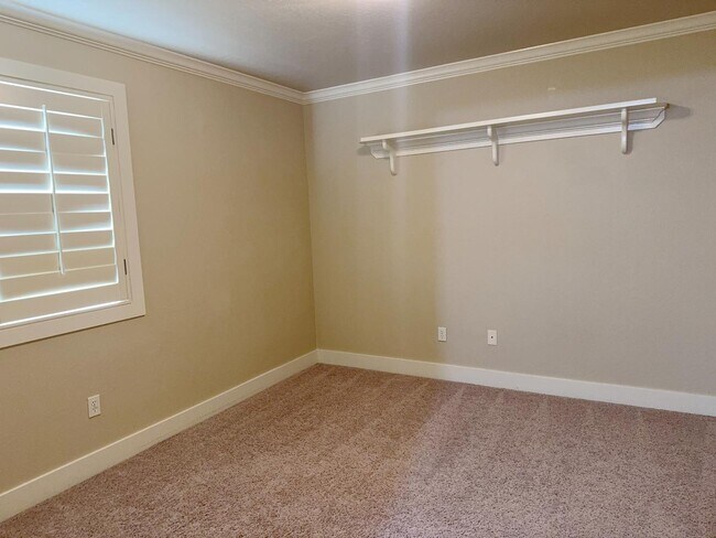 Building Photo - 1724 Ellerbeck Ln