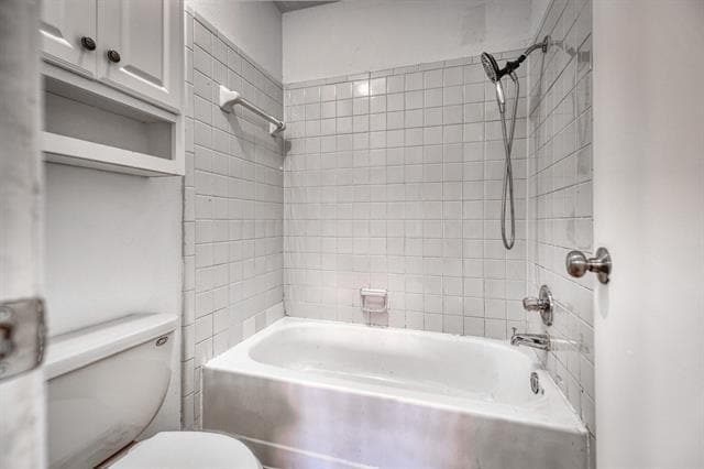 Building Photo - 6208 Big Springs Dr