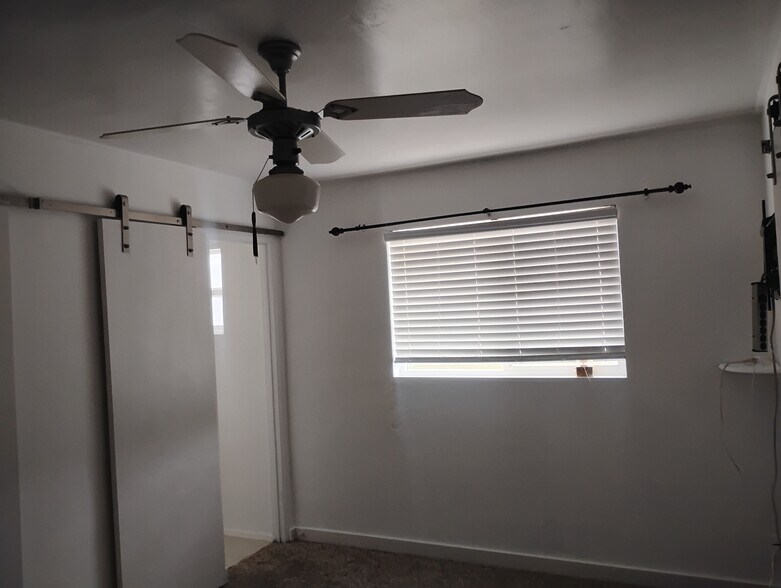 Building Photo - 5080 S 4420 W