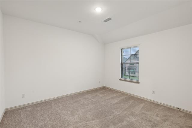 Building Photo - 7135 Buchanan Dr