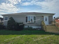 Building Photo - Spacious 3 bedroom 1 bathroom home in Hammond